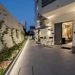 Monte Smith Luxury Apartment
