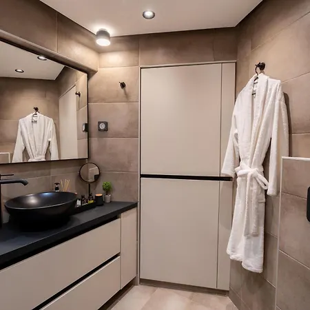 Monte Smith Luxury Διαμέρισμα *