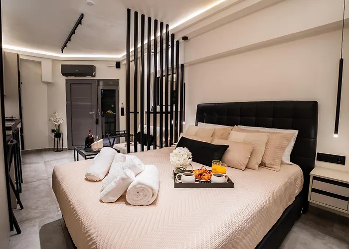 Monte Smith Luxury